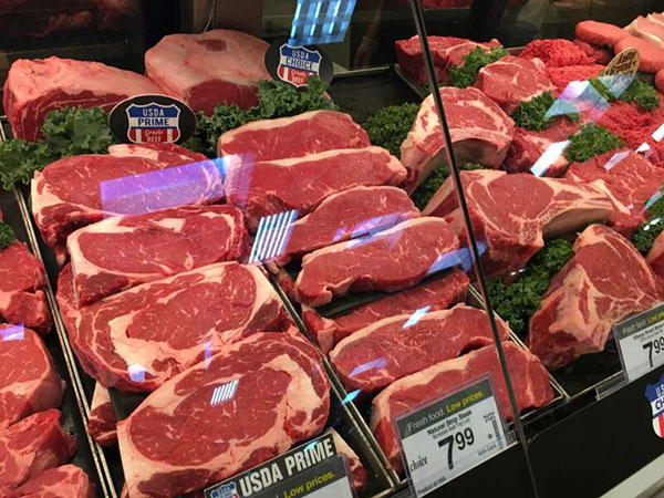 Производители мяса в США возобновляют работу